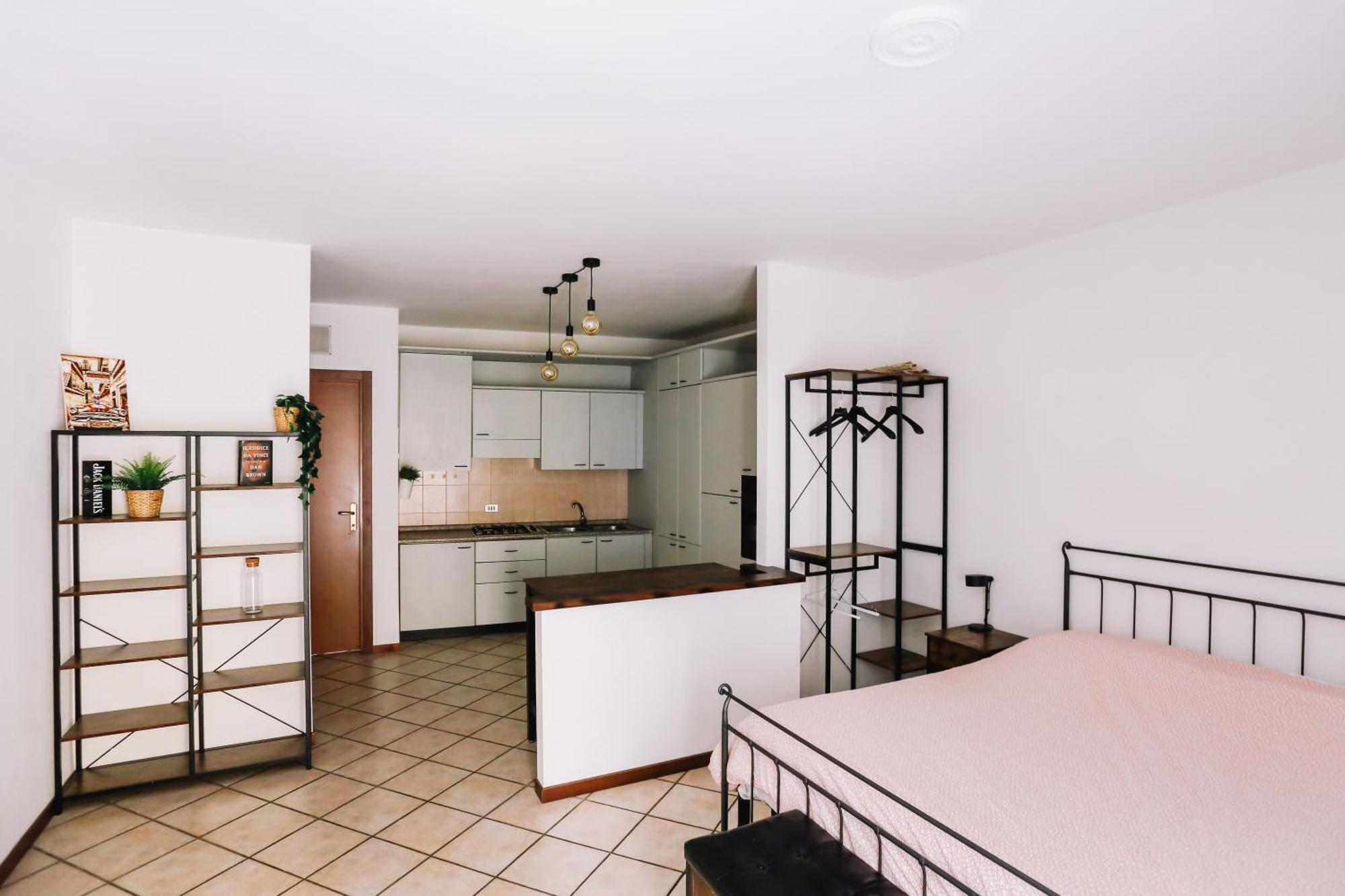 Flat Mazzini 6 Apartment Alzano Lombardo Exterior foto