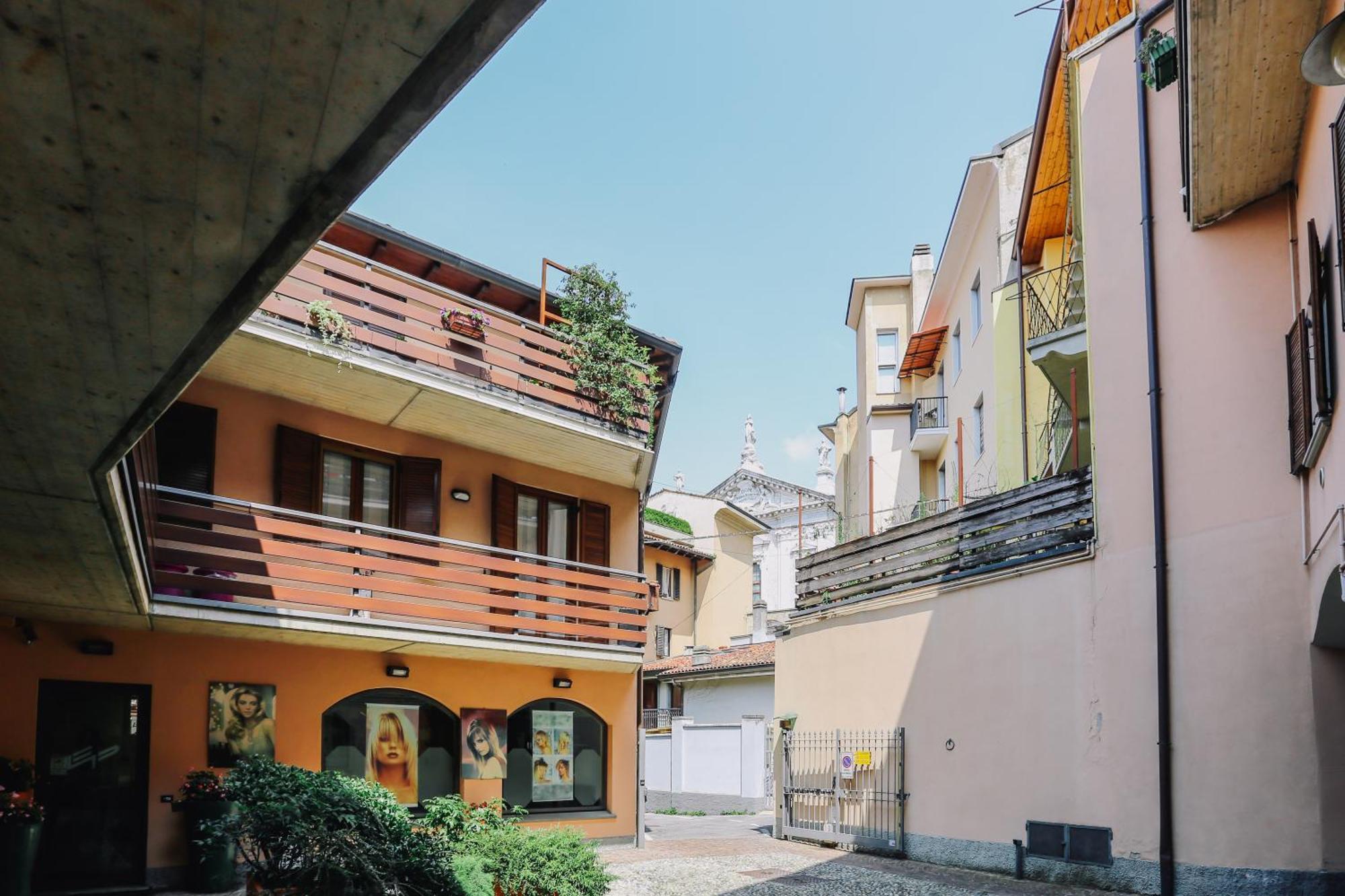 Flat Mazzini 6 Apartment Alzano Lombardo Exterior foto