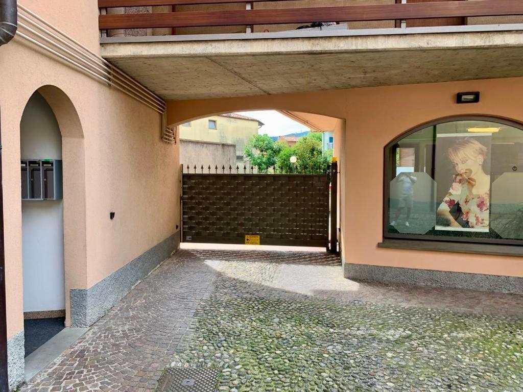 Flat Mazzini 6 Apartment Alzano Lombardo Exterior foto